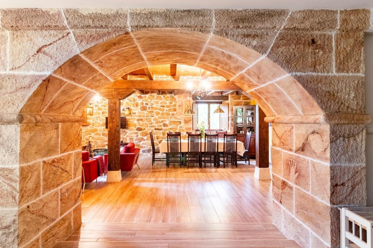 Casa De Pueblo Las Golondrinas De Luena San Miguel de Luena Buitenkant foto
