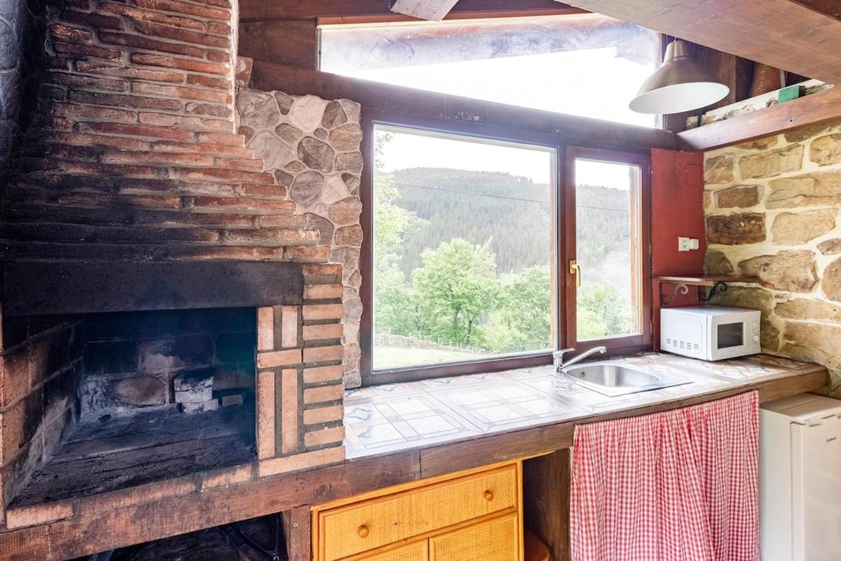 Casa De Pueblo Las Golondrinas De Luena San Miguel de Luena Buitenkant foto