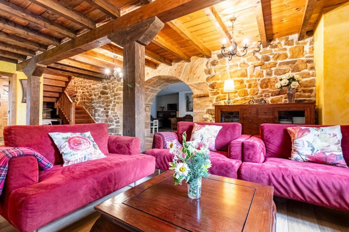 Casa De Pueblo Las Golondrinas De Luena San Miguel de Luena Buitenkant foto